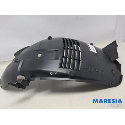 Renault - Trafic - Wheel arch liner