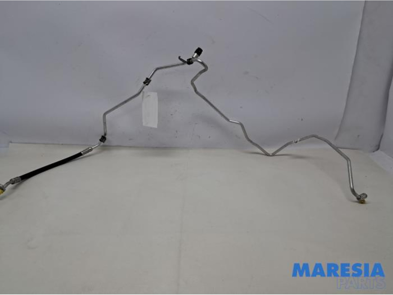 Renault - Trafic - Air conditioning line