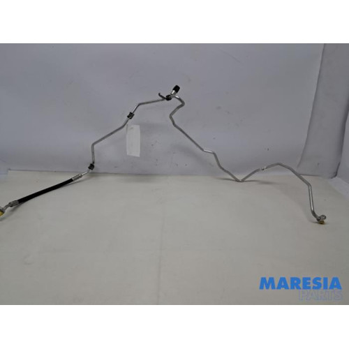 Renault - Trafic - Air conditioning line