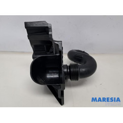 Renault - Trafic - Ansaugschlauch Luft