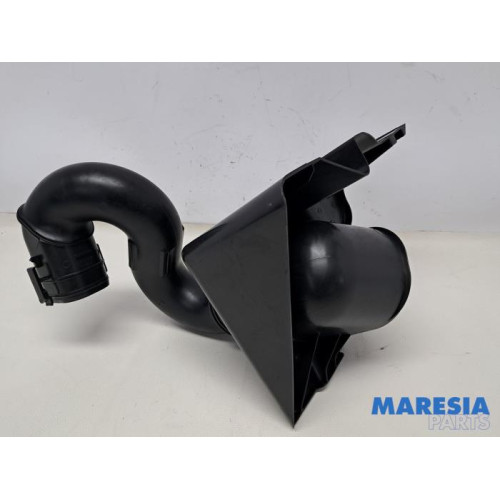 Renault - Trafic - Ansaugschlauch Luft