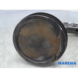 Renault - Clio - Connecting rod