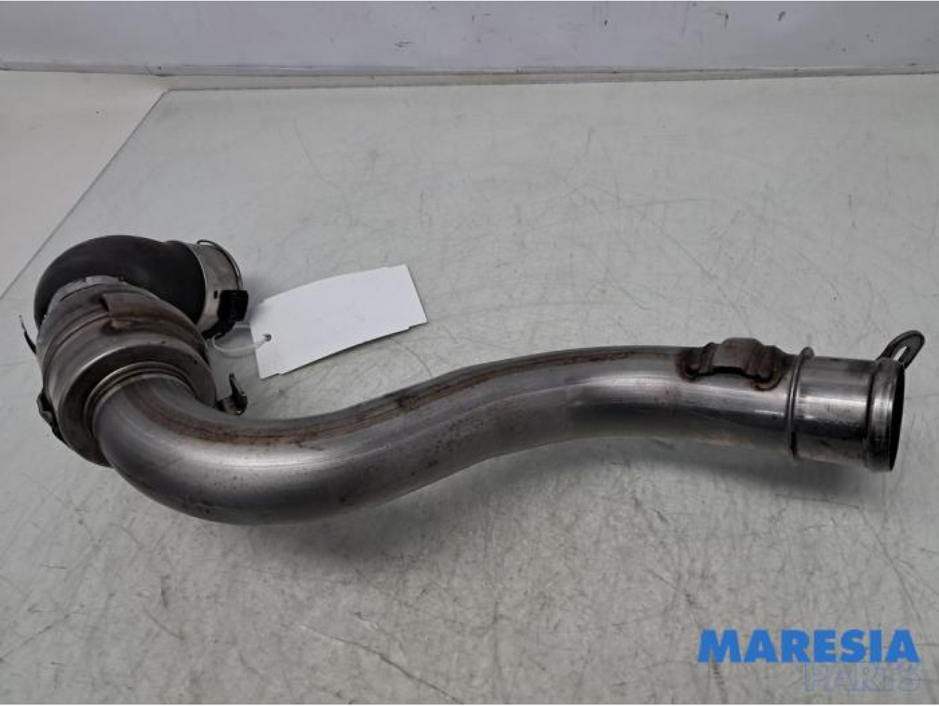 Renault - Trafic - Intercooler hose