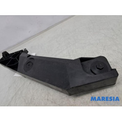 Renault - Trafic - Front part support