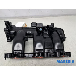 Renault - Clio - Intake manifold