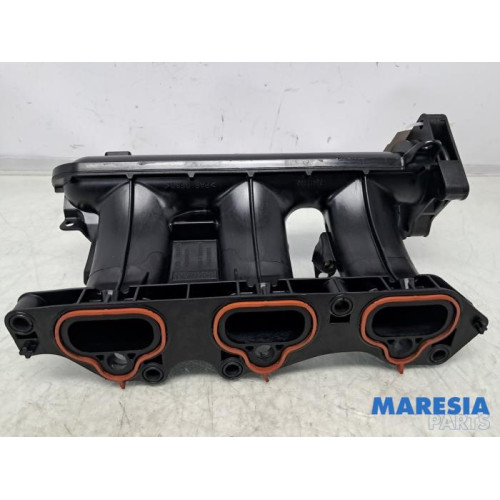 Renault - Clio - Intake manifold