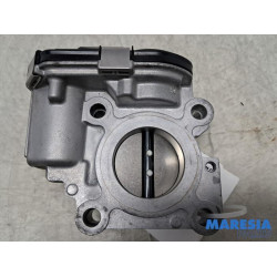 Renault - Clio - Throttle body