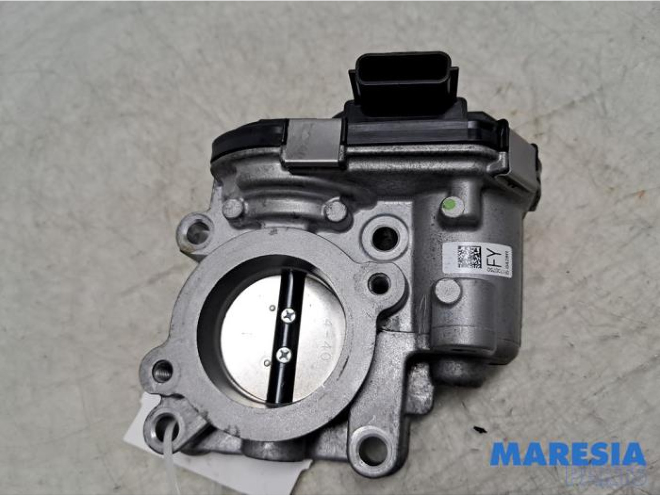 Renault - Clio - Throttle body