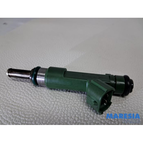 Renault - Clio - Injector (benzine injectie)