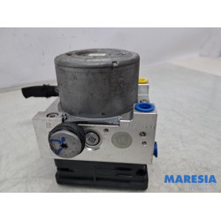 Renault - Trafic - ABS Pomp