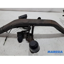 Citroen - C4 Picasso - Crochet d'attelage