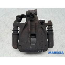 Renault - Trafic - Rear brake calliper, right