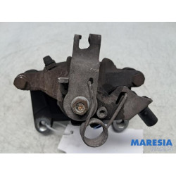 Renault - Trafic - Rear brake calliper, right