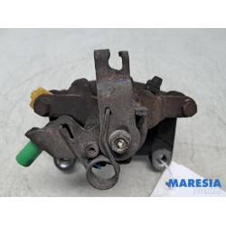 Renault - Trafic - Rear brake calliper, left