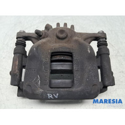 Renault - Trafic - Bremszange rechts vorne