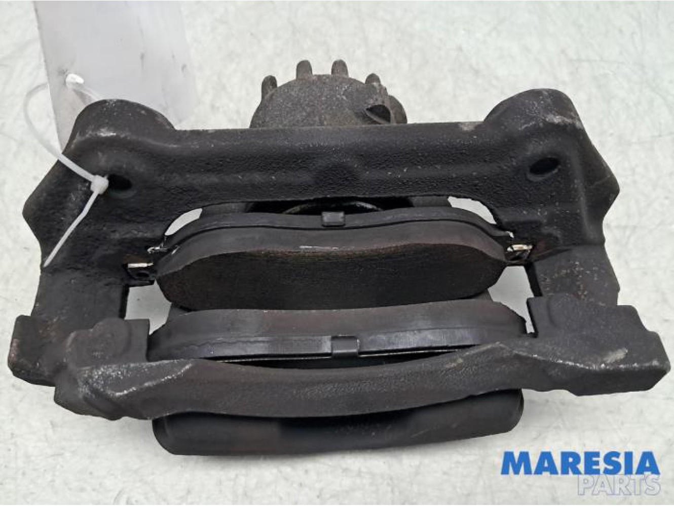 Renault - Trafic - Bremszange rechts vorne