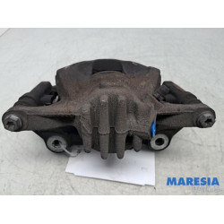 Renault - Trafic - Bremszange rechts vorne