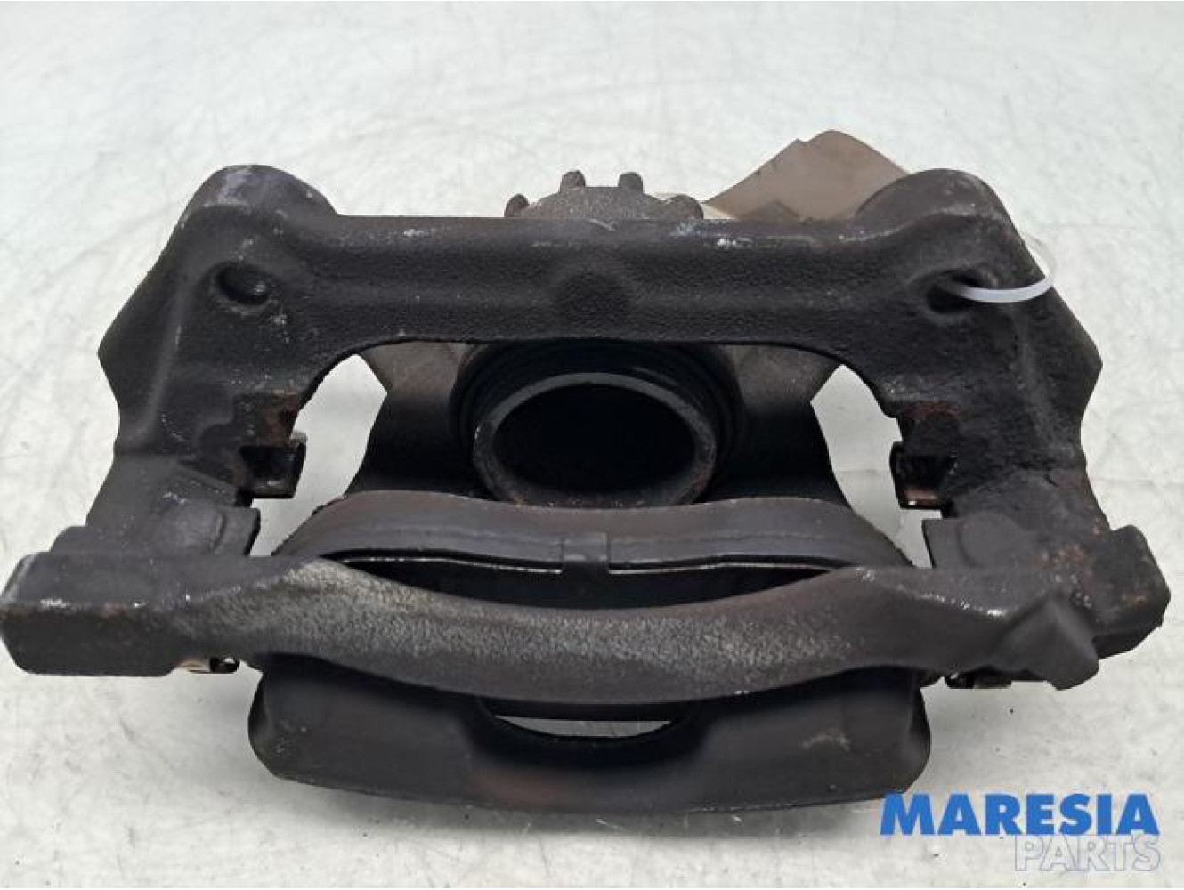 Renault - Trafic - Front brake calliper, left