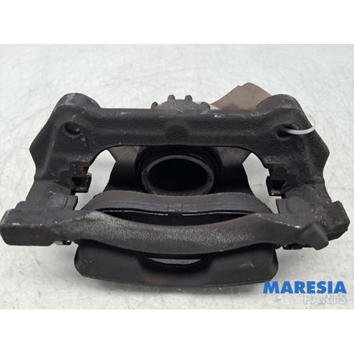 Renault - Trafic - Front brake calliper, left