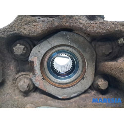 Renault - Trafic - Fusee links-voor