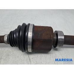 Renault - Trafic - Antriebswelle rechts vorne