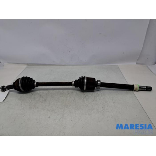 Renault - Trafic - Antriebswelle rechts vorne