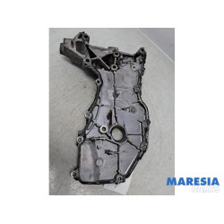 Renault - Megane - Couvercle de distribution