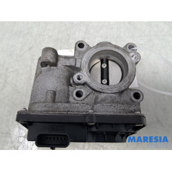 Renault - Megane - Gasklephuis