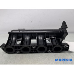 Renault - Megane - Inlaatspruitstuk