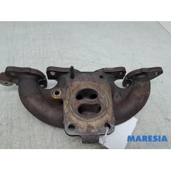 Renault - Megane - Exhaust manifold
