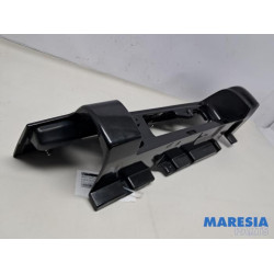 Renault - Trafic - Taillight edging, right