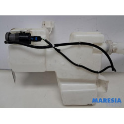 Renault - Trafic - Ruitensproeiertank voor