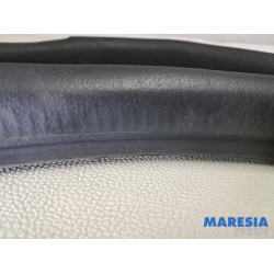 Renault - Trafic - Joint caoutchouc portière 2portes droite