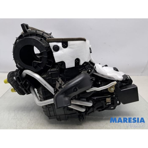 Peugeot - 308 - Heizgehäuse