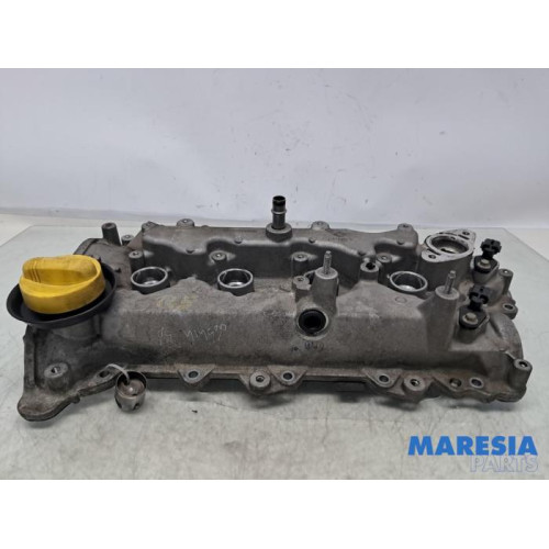 Renault - Megane - Couvercle soupapes