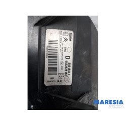 Citroen - Berlingo - Koplamp rechts