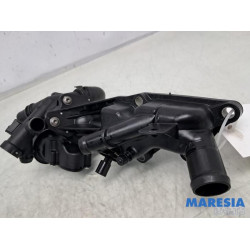 Renault - Megane - Boîtier thermostat