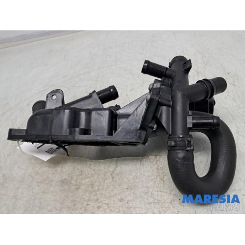 Renault - Megane - Boîtier thermostat