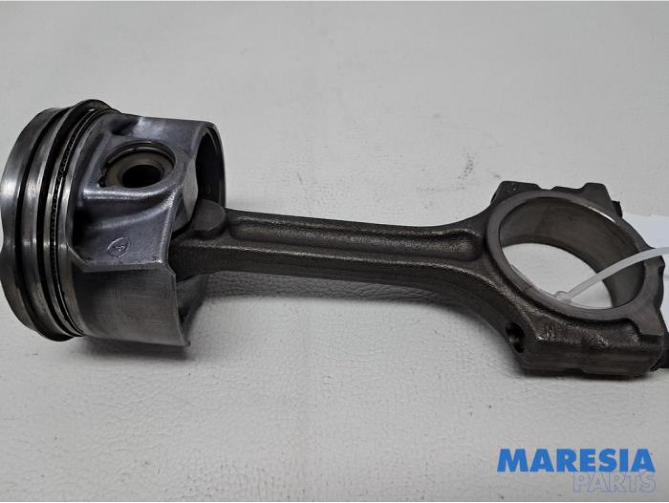 Renault - Megane - Zuiger