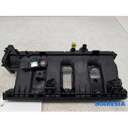 Renault - Megane - Inlaatspruitstuk