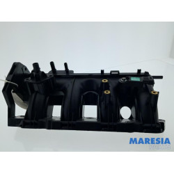 Renault - Megane - Tubulure d'admission