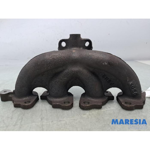 Renault - Megane - Exhaust manifold