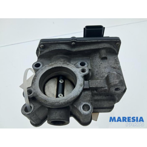 Renault - Megane - Gasklephuis