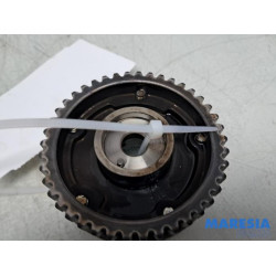 Renault - Megane - Camshaft sprocket