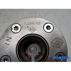Renault - Megane - Camshaft sprocket
