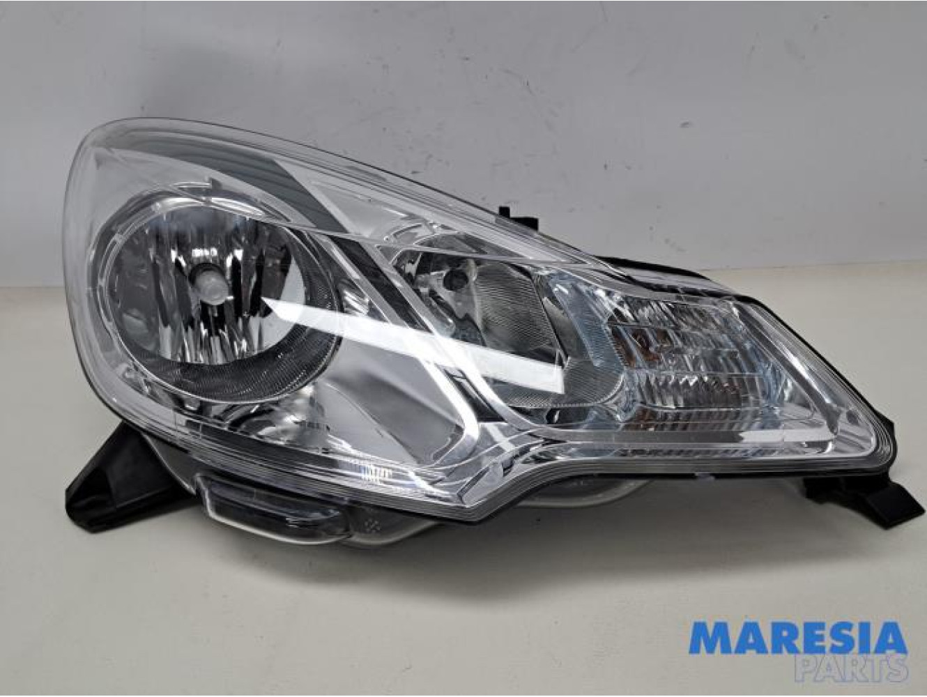 Citroen - C3 - Koplamp rechts