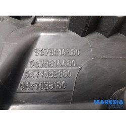 Citroen - C3 - Koplamp rechts