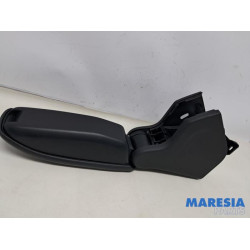 Citroen - C3 - Armrest