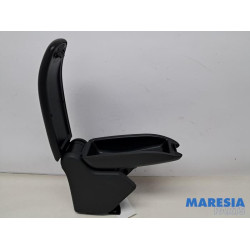 Citroen - C3 - Armrest