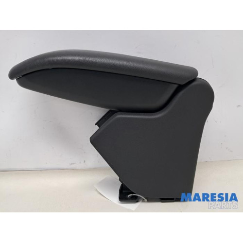 Citroen - C3 - Armrest